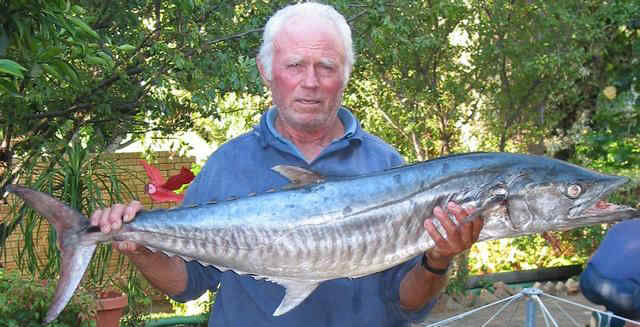Tony D'Alonzo with his 12.8 kg Spanish Mackerel